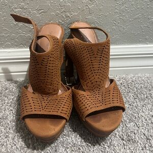 Gianni Bini Wedges